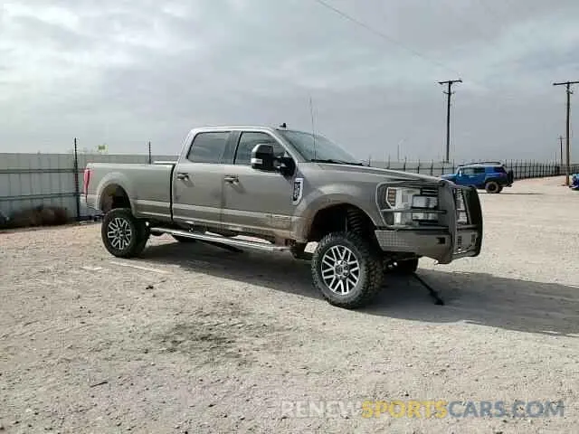 10 Photograph of a damaged car 1FT8W3BT1KEC21753 FORD F350 2019