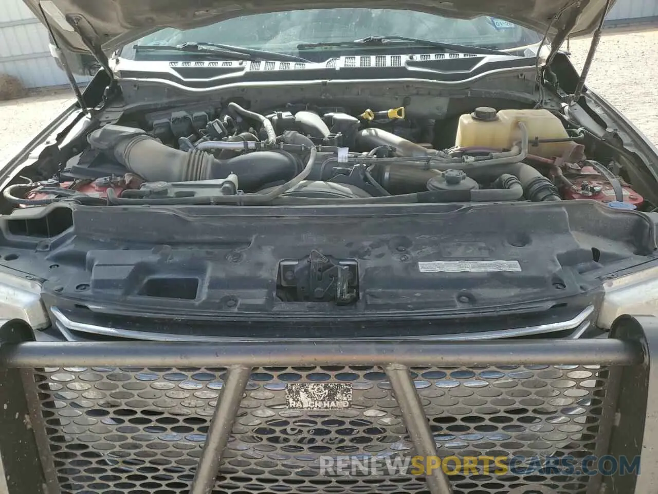 13 Photograph of a damaged car 1FT8W3BT1KEC21753 FORD F350 2019