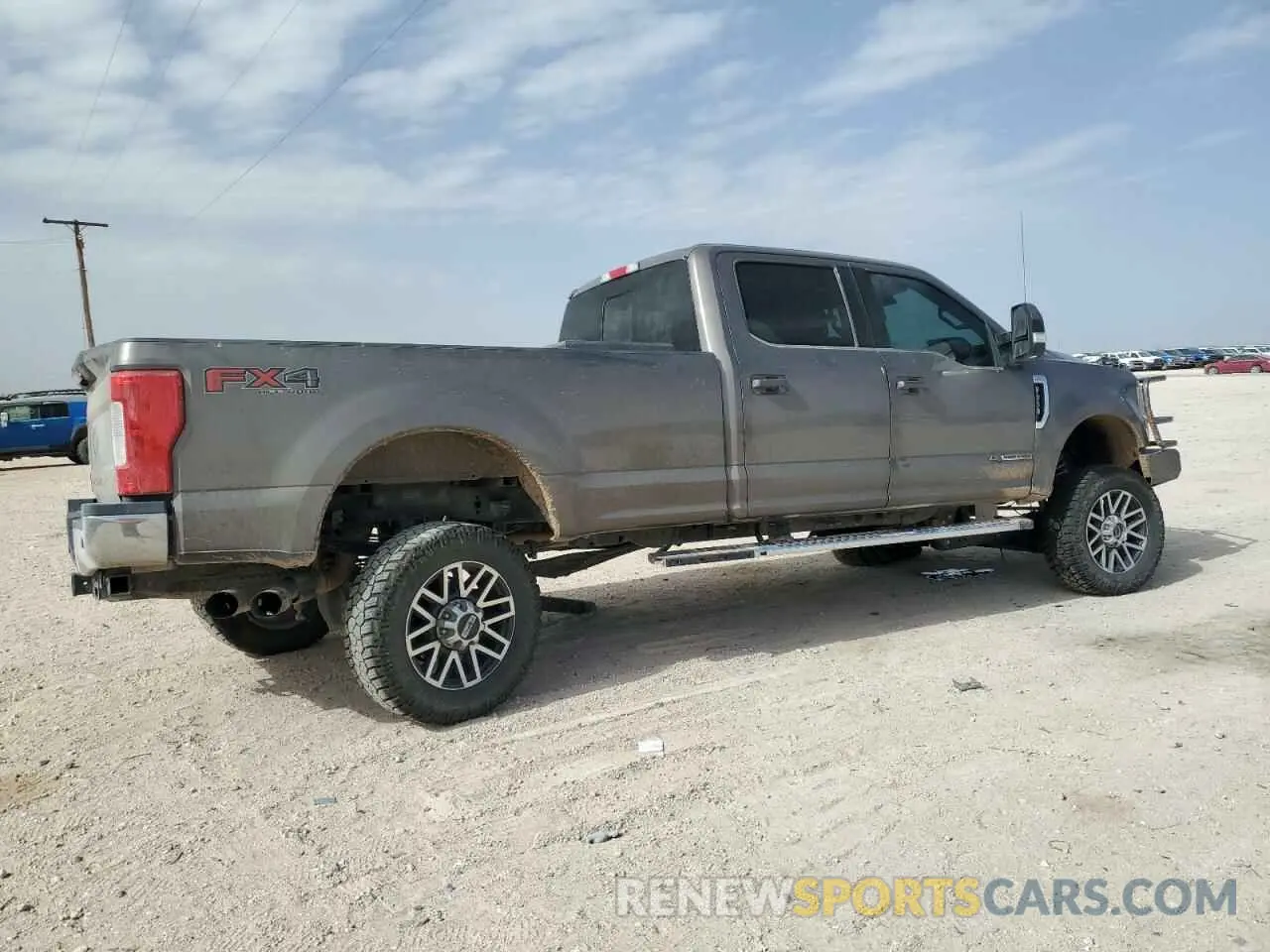 3 Photograph of a damaged car 1FT8W3BT1KEC21753 FORD F350 2019