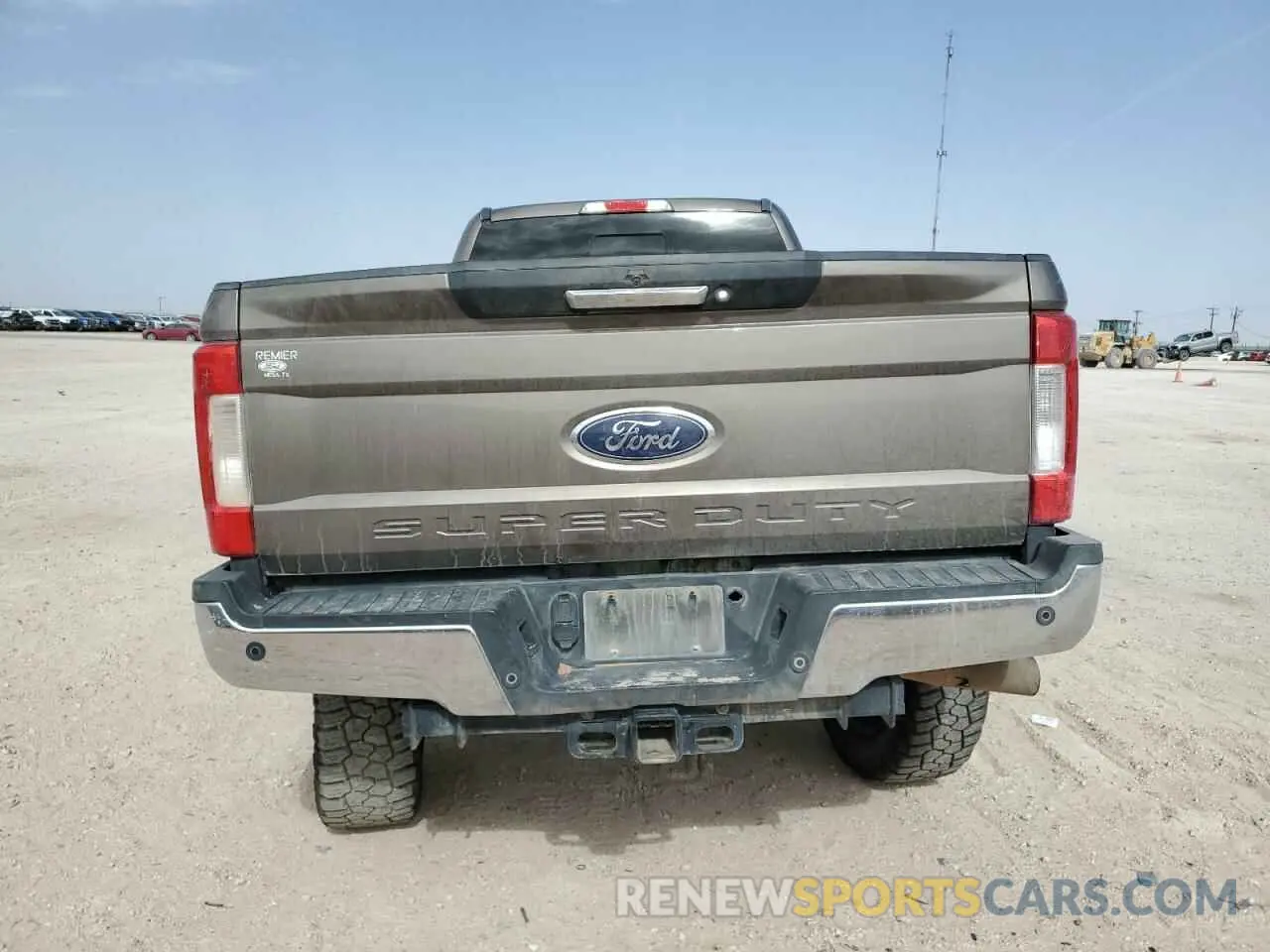 6 Photograph of a damaged car 1FT8W3BT1KEC21753 FORD F350 2019