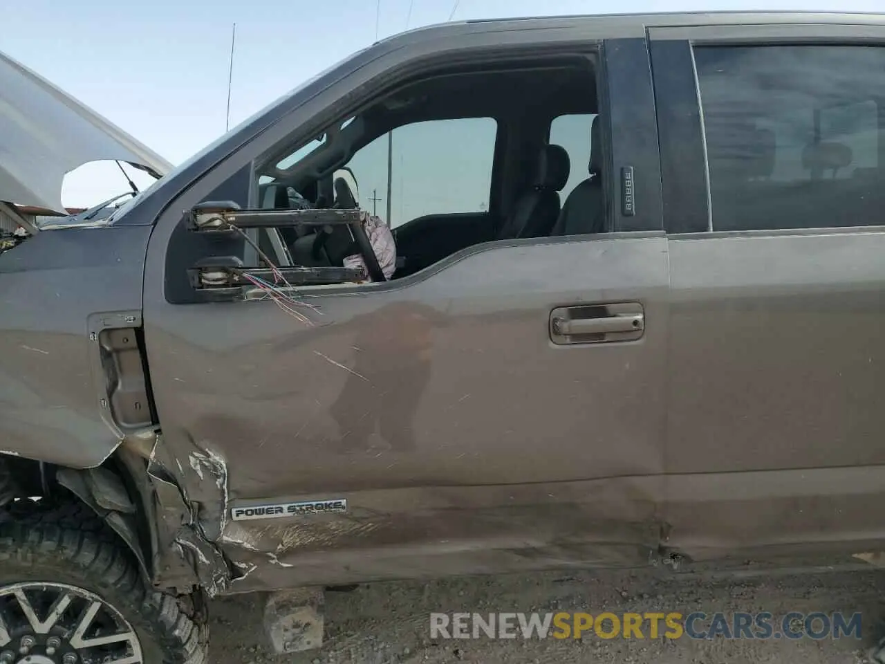 7 Photograph of a damaged car 1FT8W3BT1KEC21753 FORD F350 2019