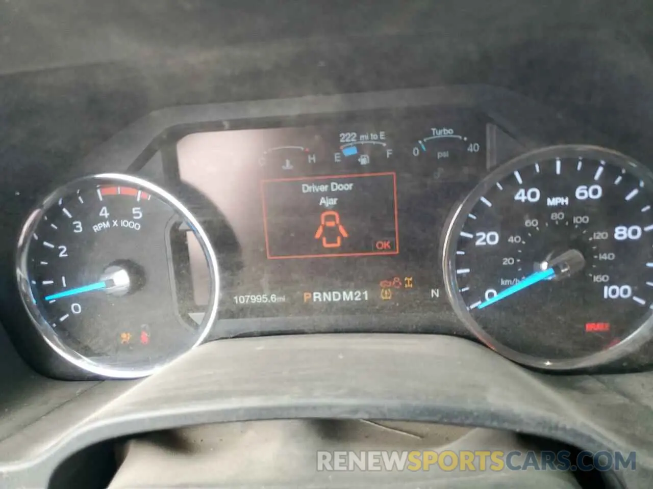 9 Photograph of a damaged car 1FT8W3BT1KEC21753 FORD F350 2019