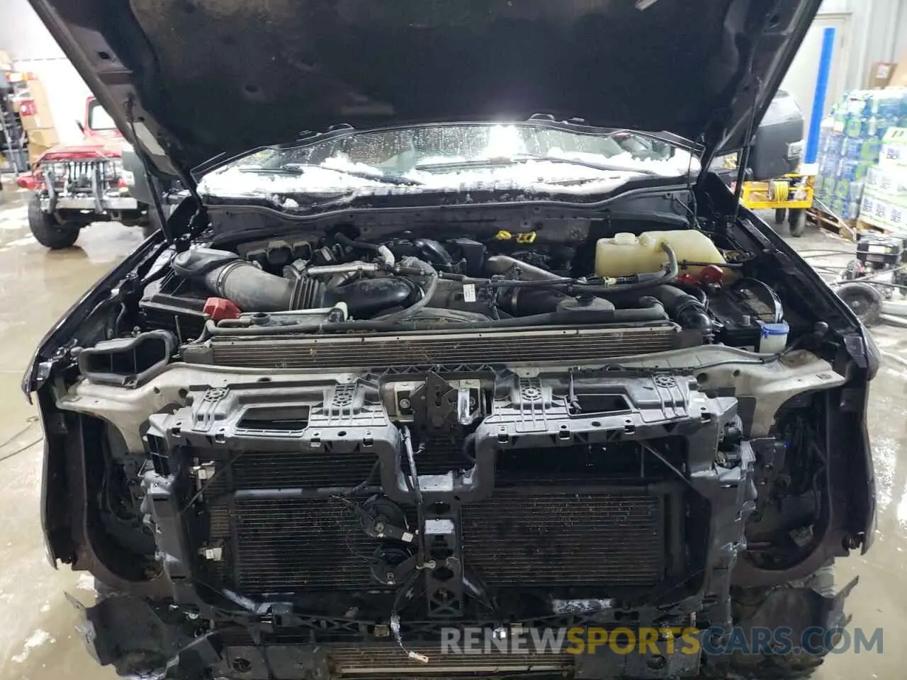 11 Photograph of a damaged car 1FT8W3BT1KEC96291 FORD F350 2019