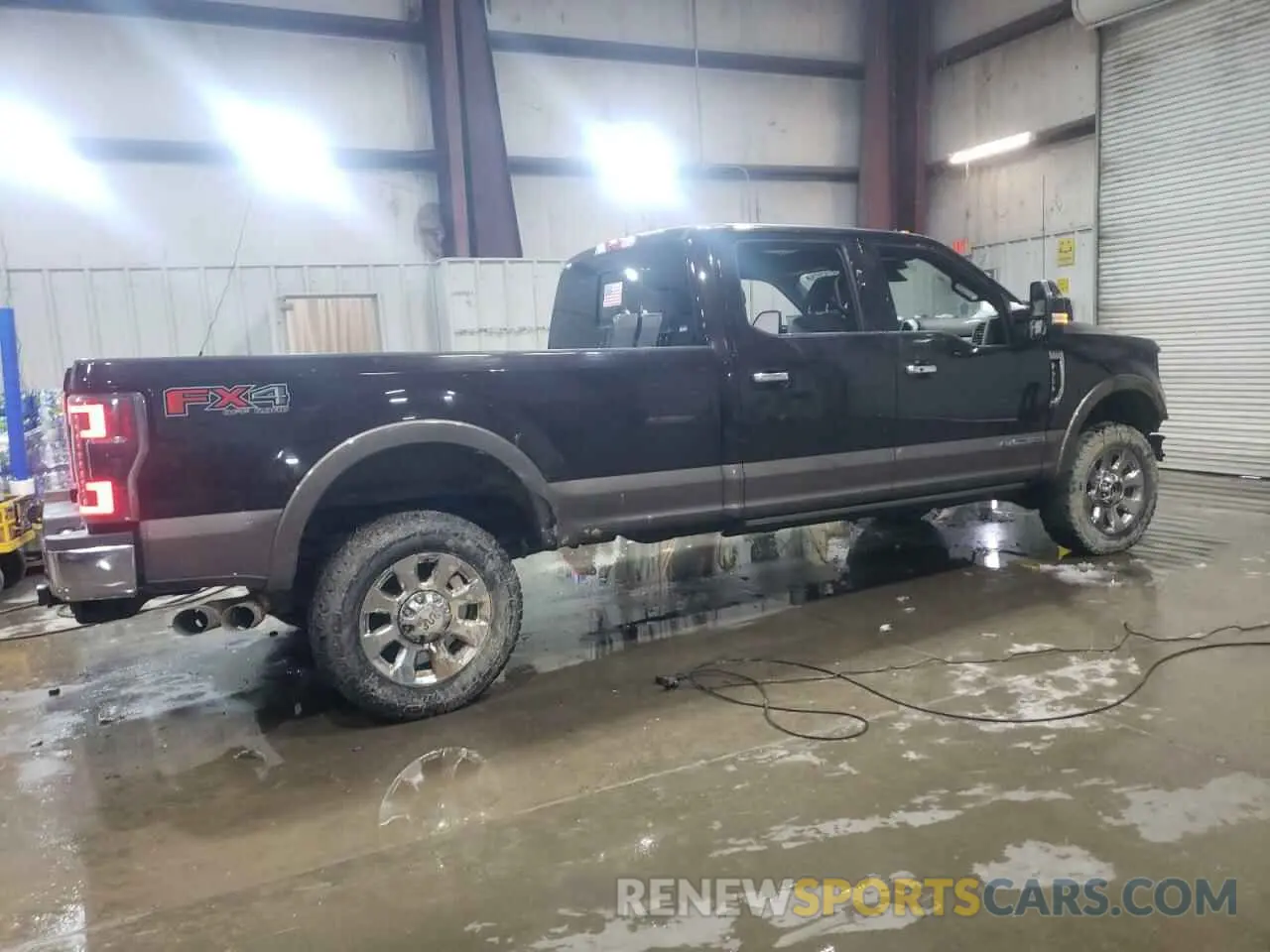 3 Photograph of a damaged car 1FT8W3BT1KEC96291 FORD F350 2019