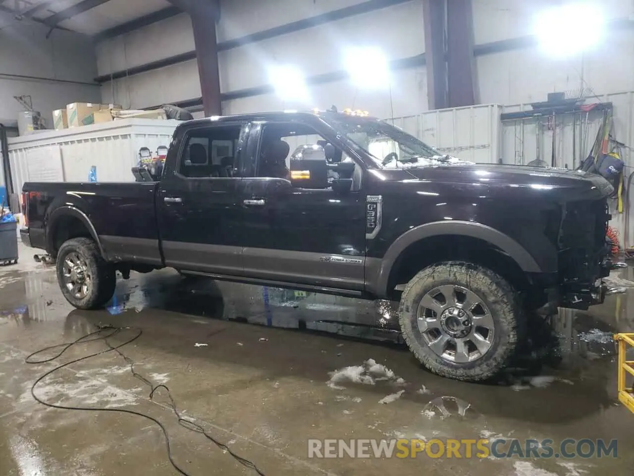 4 Photograph of a damaged car 1FT8W3BT1KEC96291 FORD F350 2019