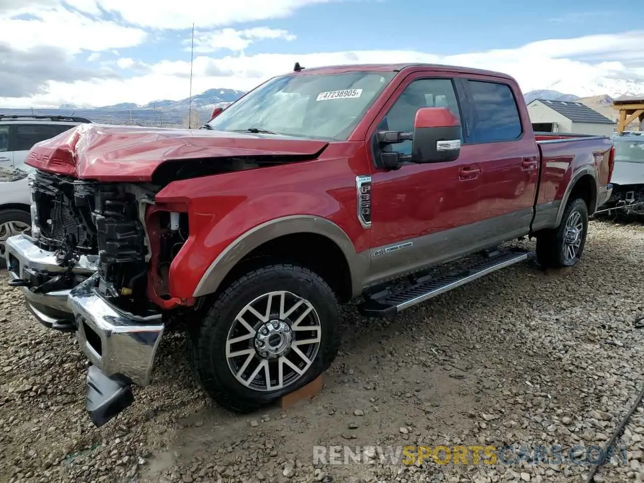 1 Photograph of a damaged car 1FT8W3BT2KEF40305 FORD F350 2019