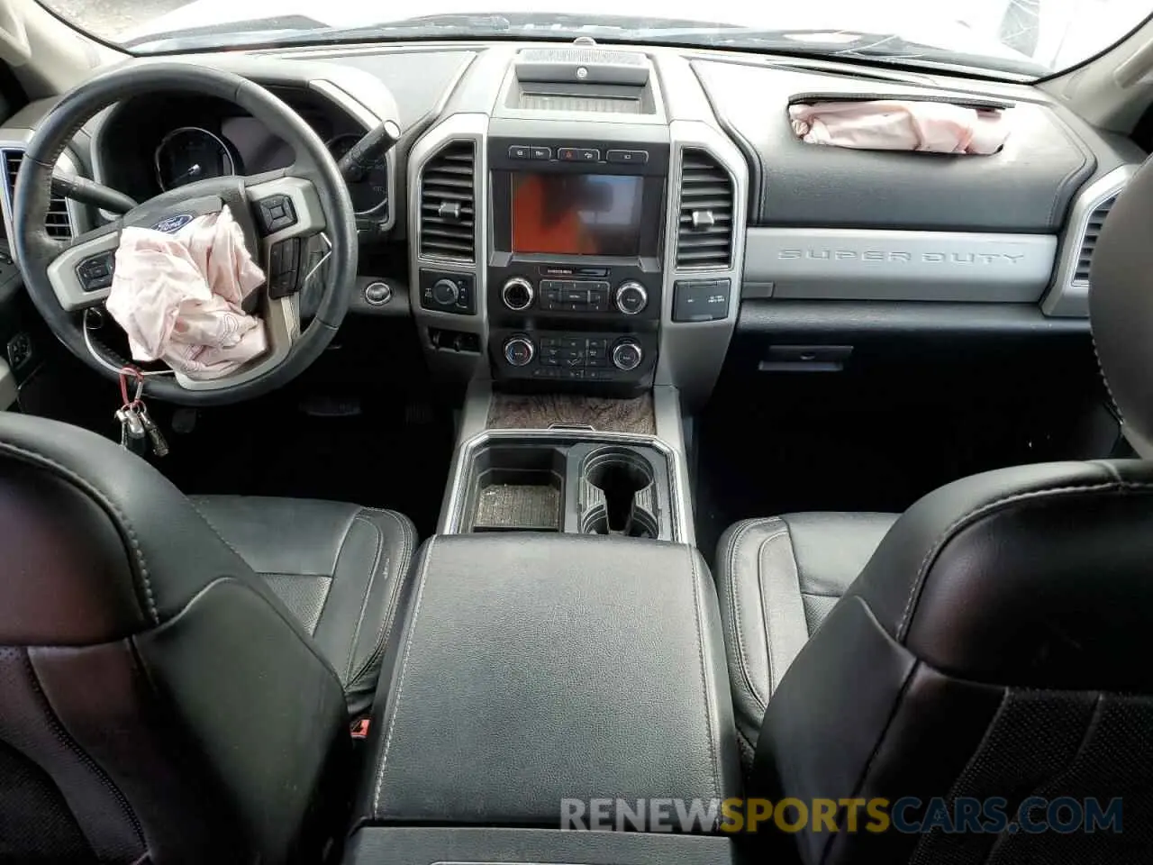 8 Photograph of a damaged car 1FT8W3BT2KEF40305 FORD F350 2019