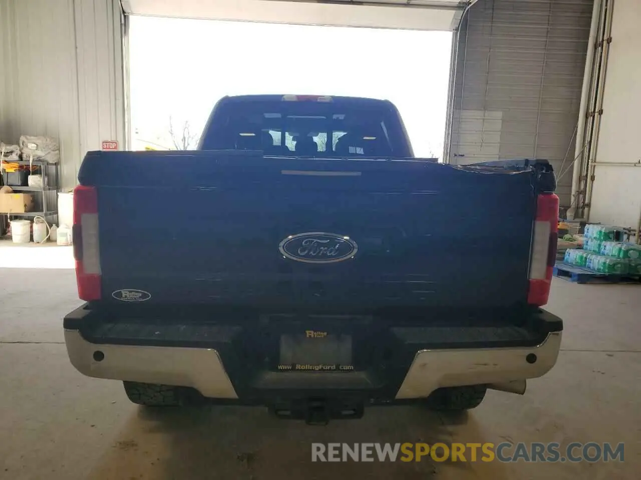 6 Photograph of a damaged car 1FT8W3BT2KEG36001 FORD F350 2019