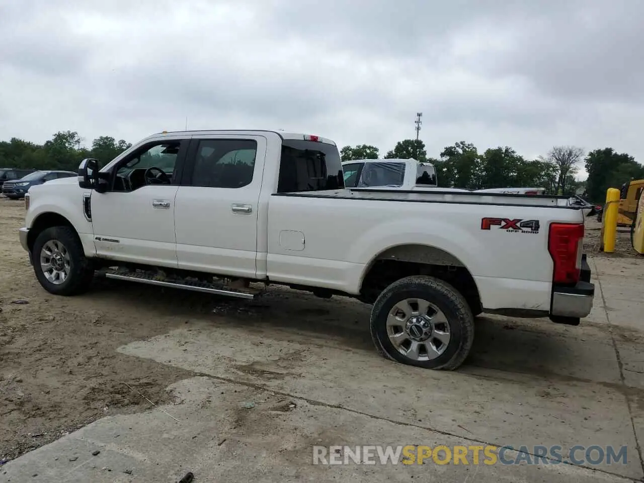 2 Photograph of a damaged car 1FT8W3BT4KEG86558 FORD F350 2019