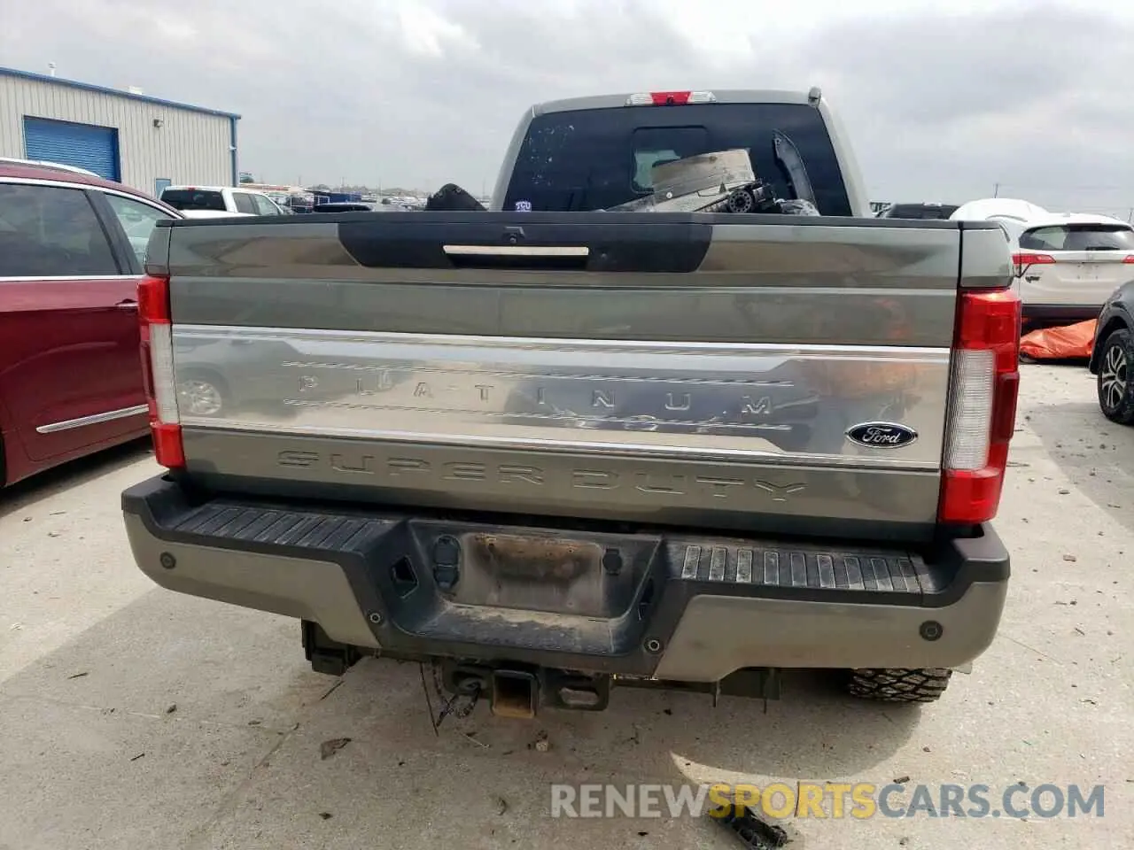 6 Photograph of a damaged car 1FT8W3BT5KED09687 FORD F350 2019
