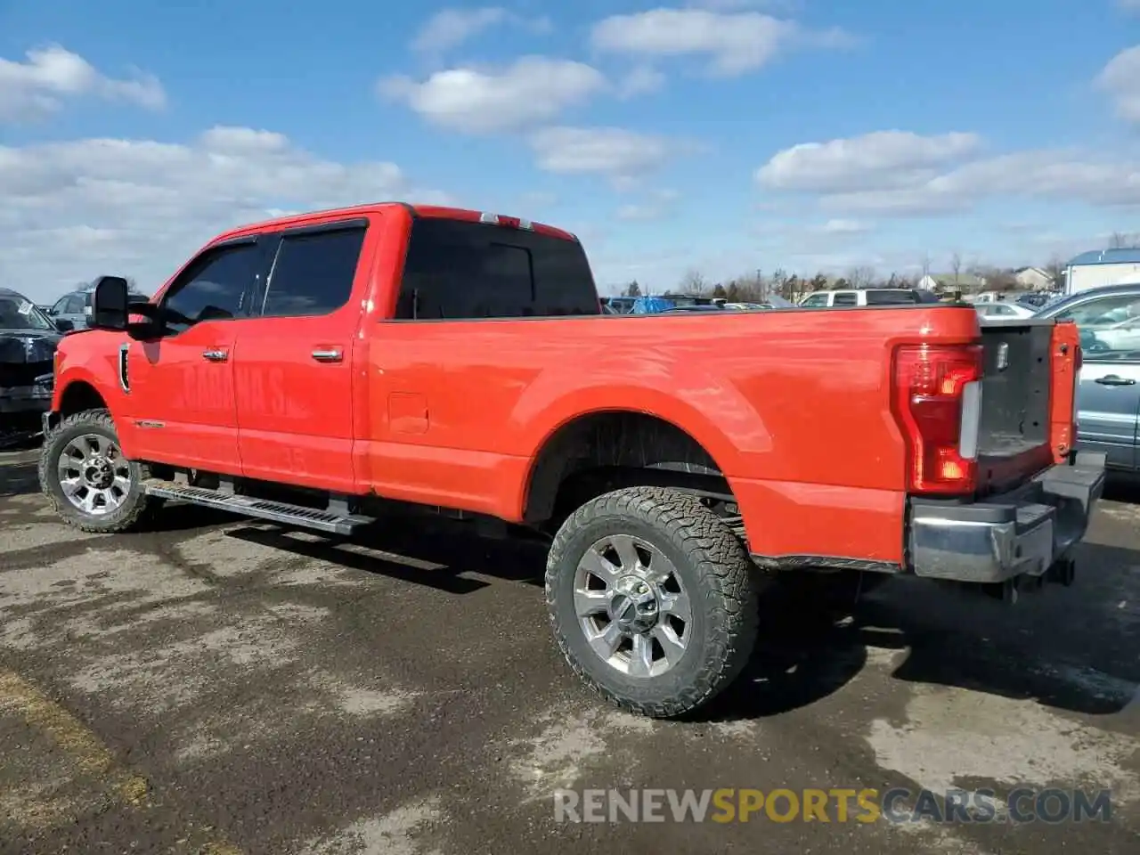 2 Photograph of a damaged car 1FT8W3BT6KEF10112 FORD F350 2019