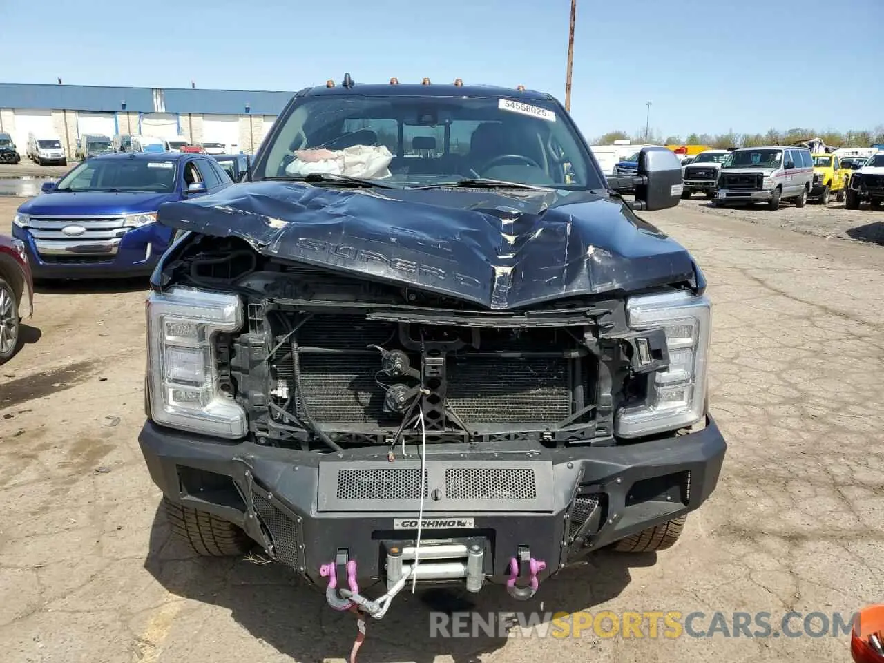 5 Photograph of a damaged car 1FT8W3BT7KEE39924 FORD F350 2019