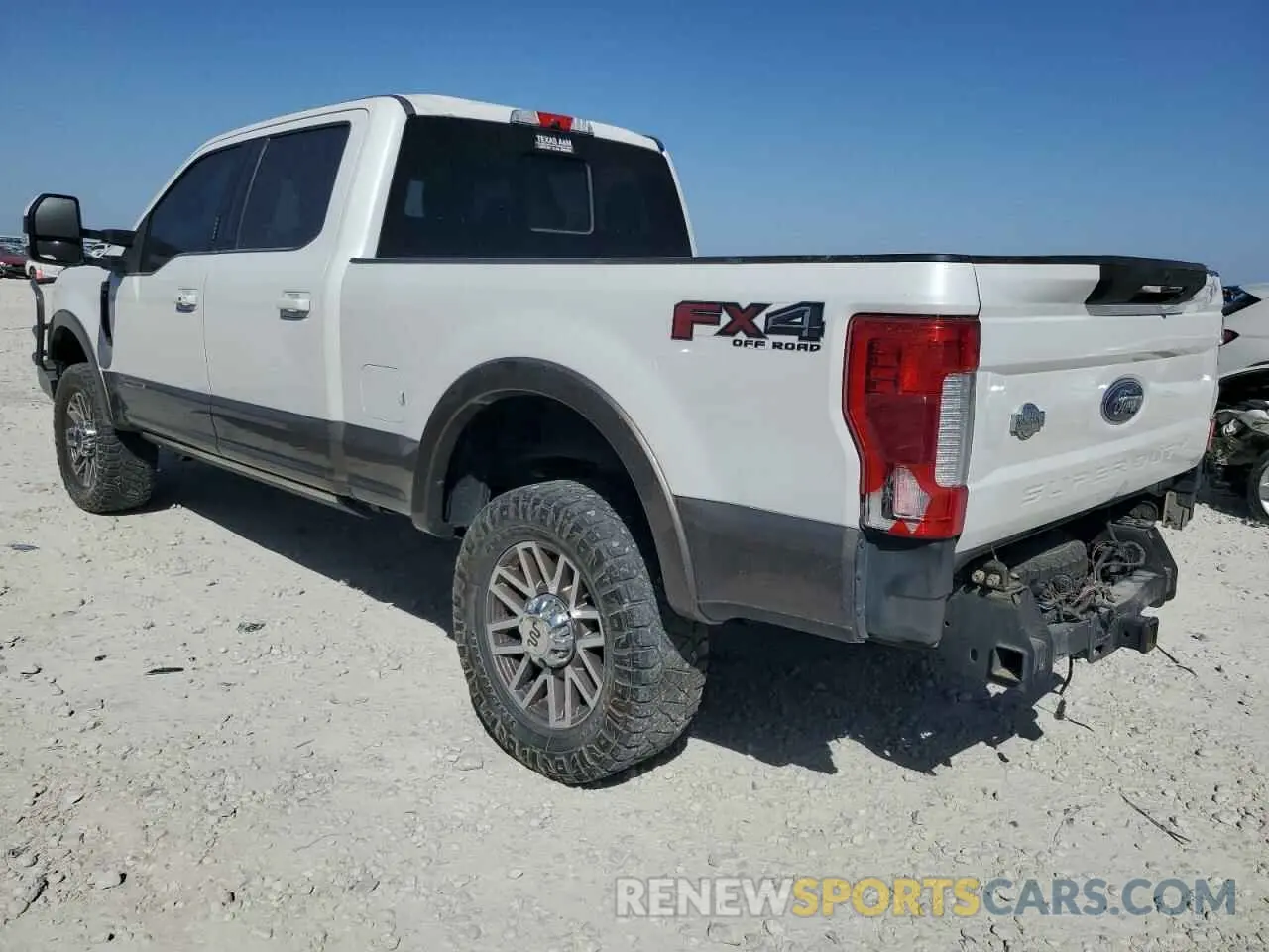 2 Photograph of a damaged car 1FT8W3BT8KEE64041 FORD F350 2019