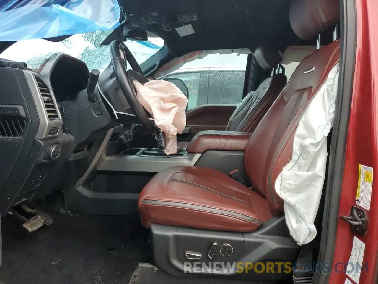 7 Photograph of a damaged car 1FT8W3BT8KEF44200 FORD F350 2019