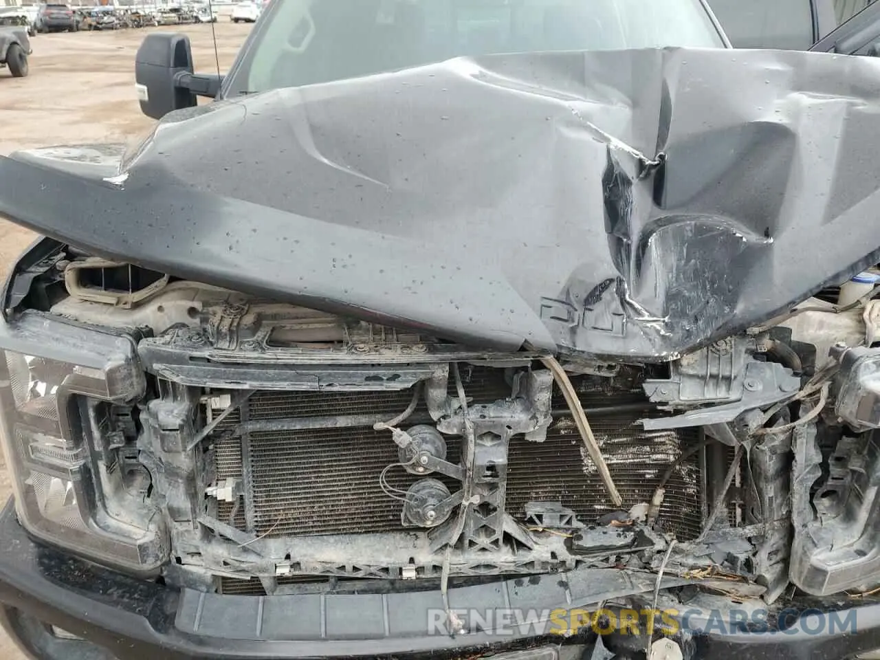 11 Photograph of a damaged car 1FT8W3BT8KEF77584 FORD F350 2019