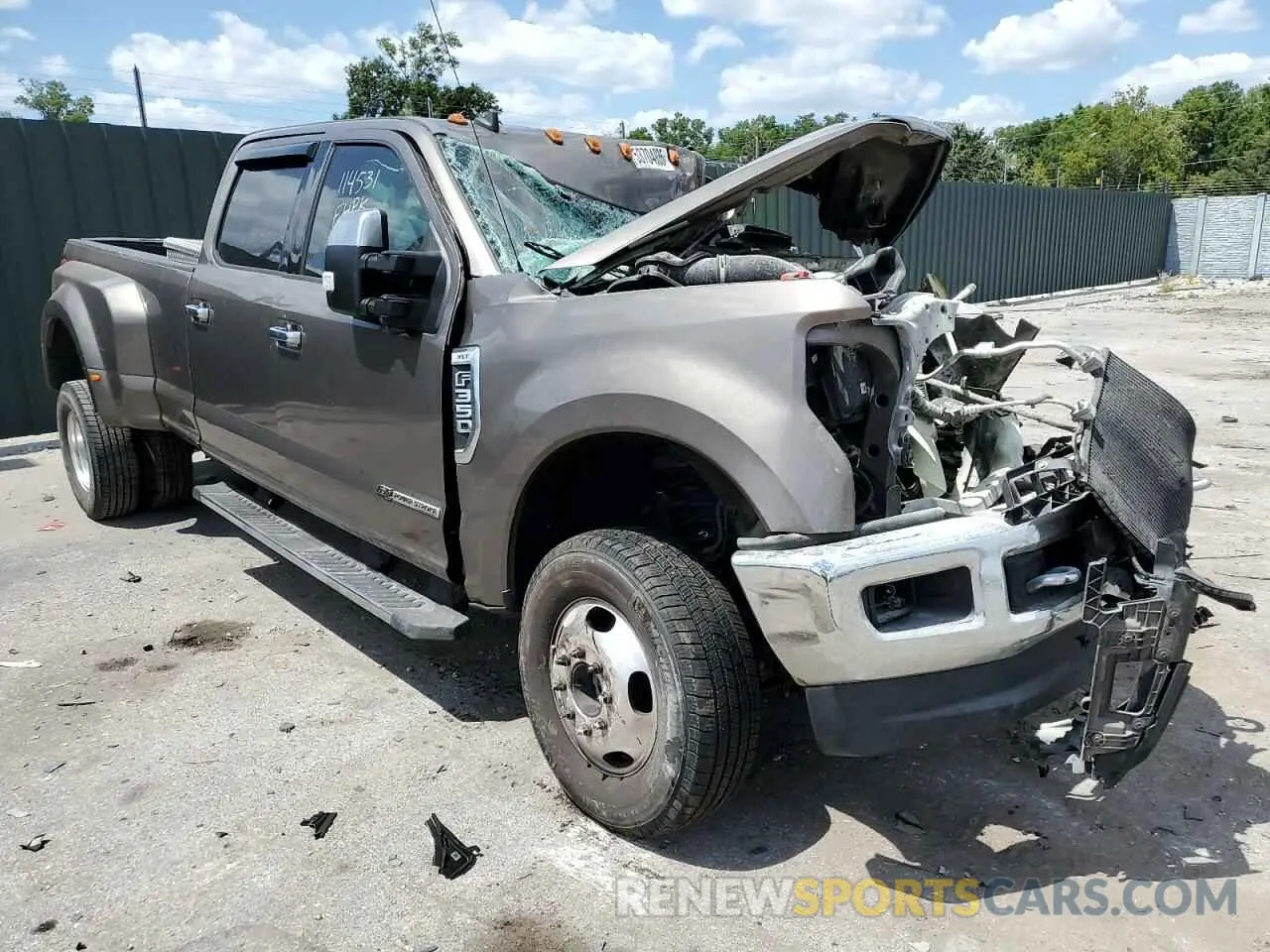 1 Photograph of a damaged car 1FT8W3DT4KED23335 FORD F350 2019