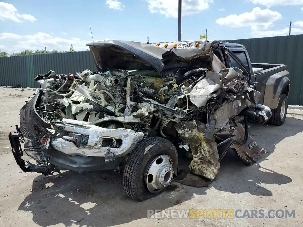 2 Photograph of a damaged car 1FT8W3DT4KED23335 FORD F350 2019