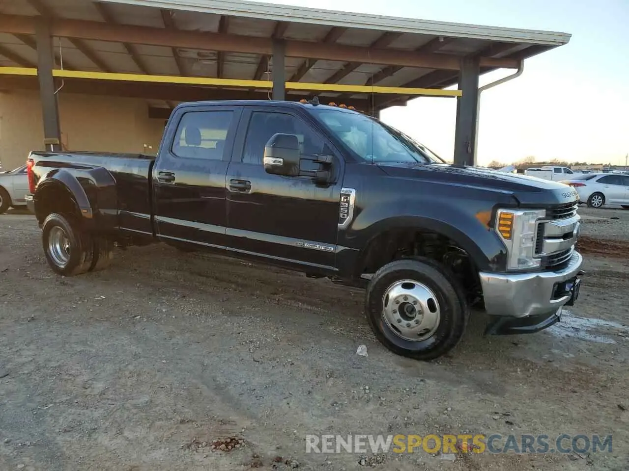 4 Photograph of a damaged car 1FT8W3DT8KEG64950 FORD F350 2019