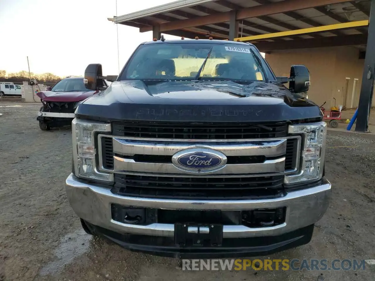 5 Photograph of a damaged car 1FT8W3DT8KEG64950 FORD F350 2019