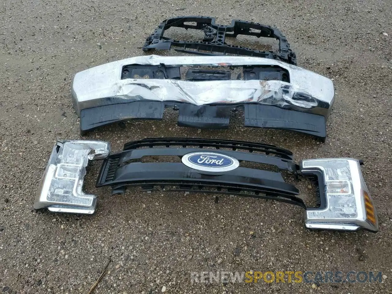12 Photograph of a damaged car 1FT8X3B63KEE66772 FORD F350 2019
