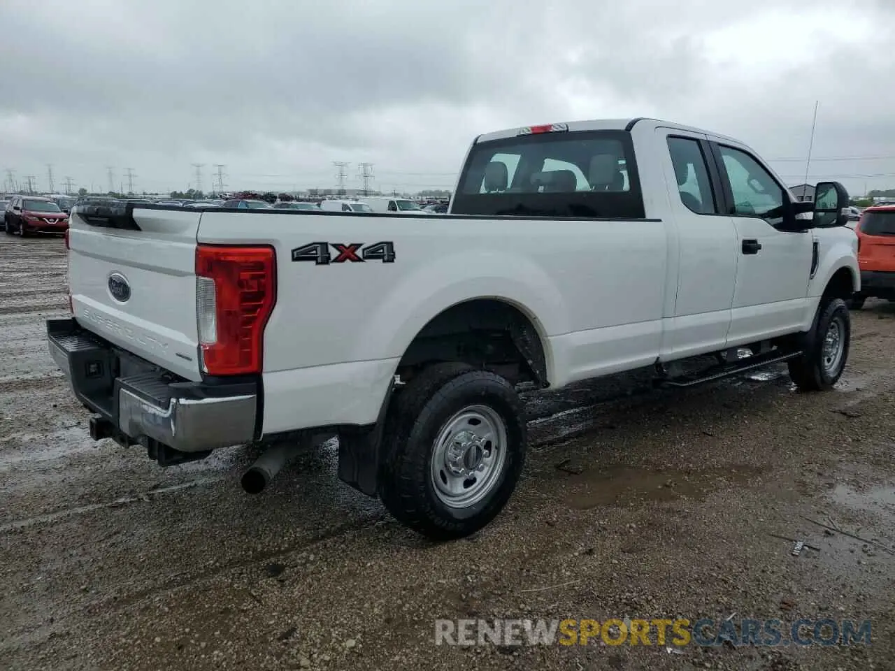 3 Photograph of a damaged car 1FT8X3B63KEE66772 FORD F350 2019