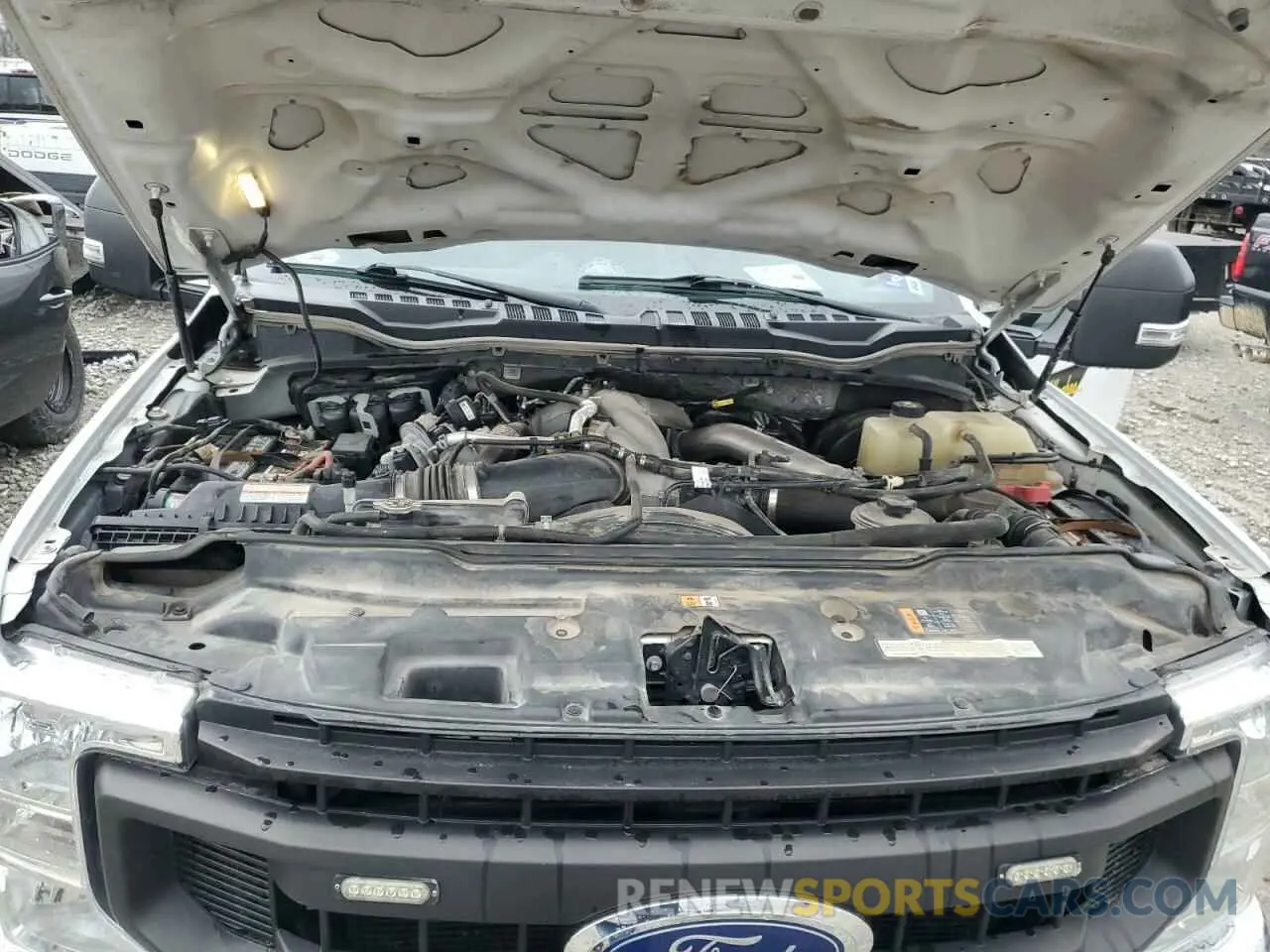 11 Photograph of a damaged car 1FT8W3BT3LED69937 FORD F350 2020