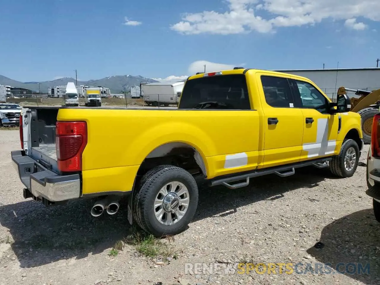 3 Photograph of a damaged car 1FT8W3BT4LEC62167 FORD F350 2020