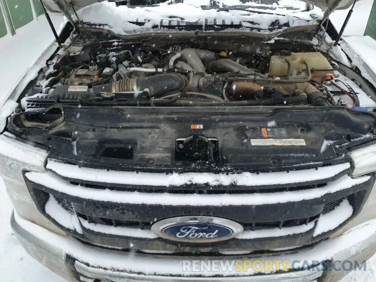 11 Photograph of a damaged car 1FT8W3BT4LEC74741 FORD F350 2020