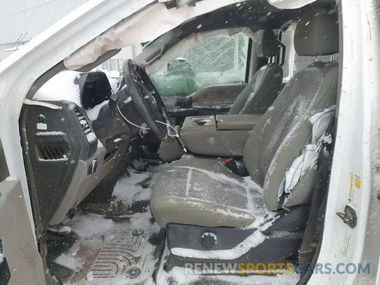 7 Photograph of a damaged car 1FT8W3BT4LEC74741 FORD F350 2020