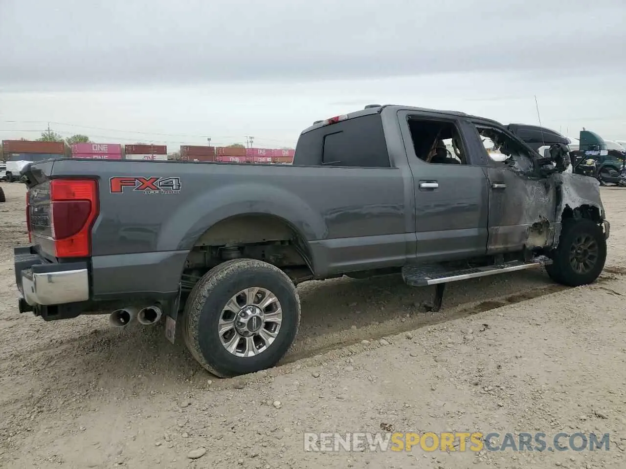 3 Photograph of a damaged car 1FT8W3BT9LEC41637 FORD F350 2020