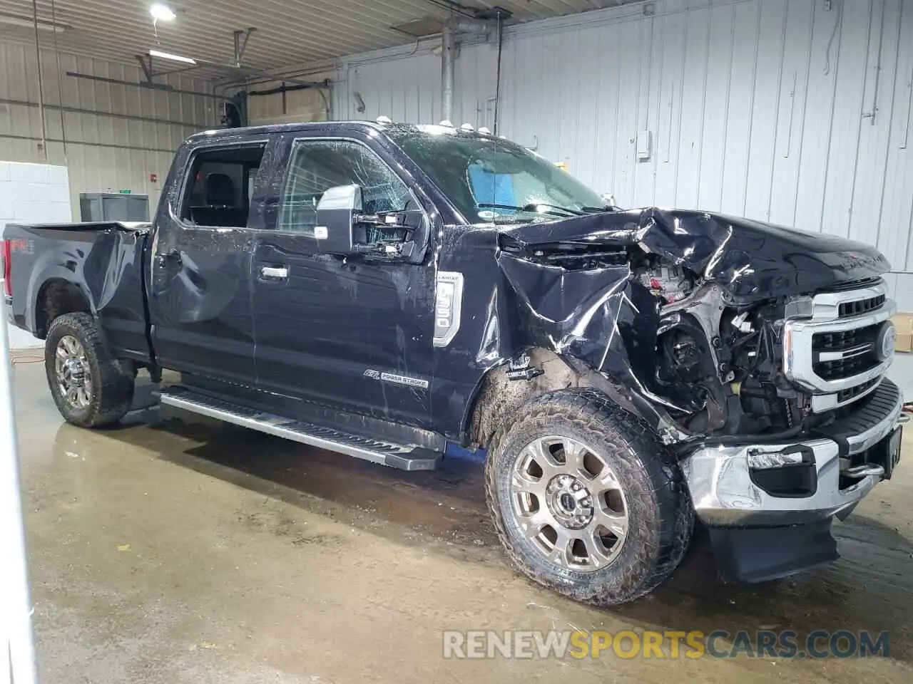 4 Photograph of a damaged car 1FT8W3BTXLEE40759 FORD F350 2020