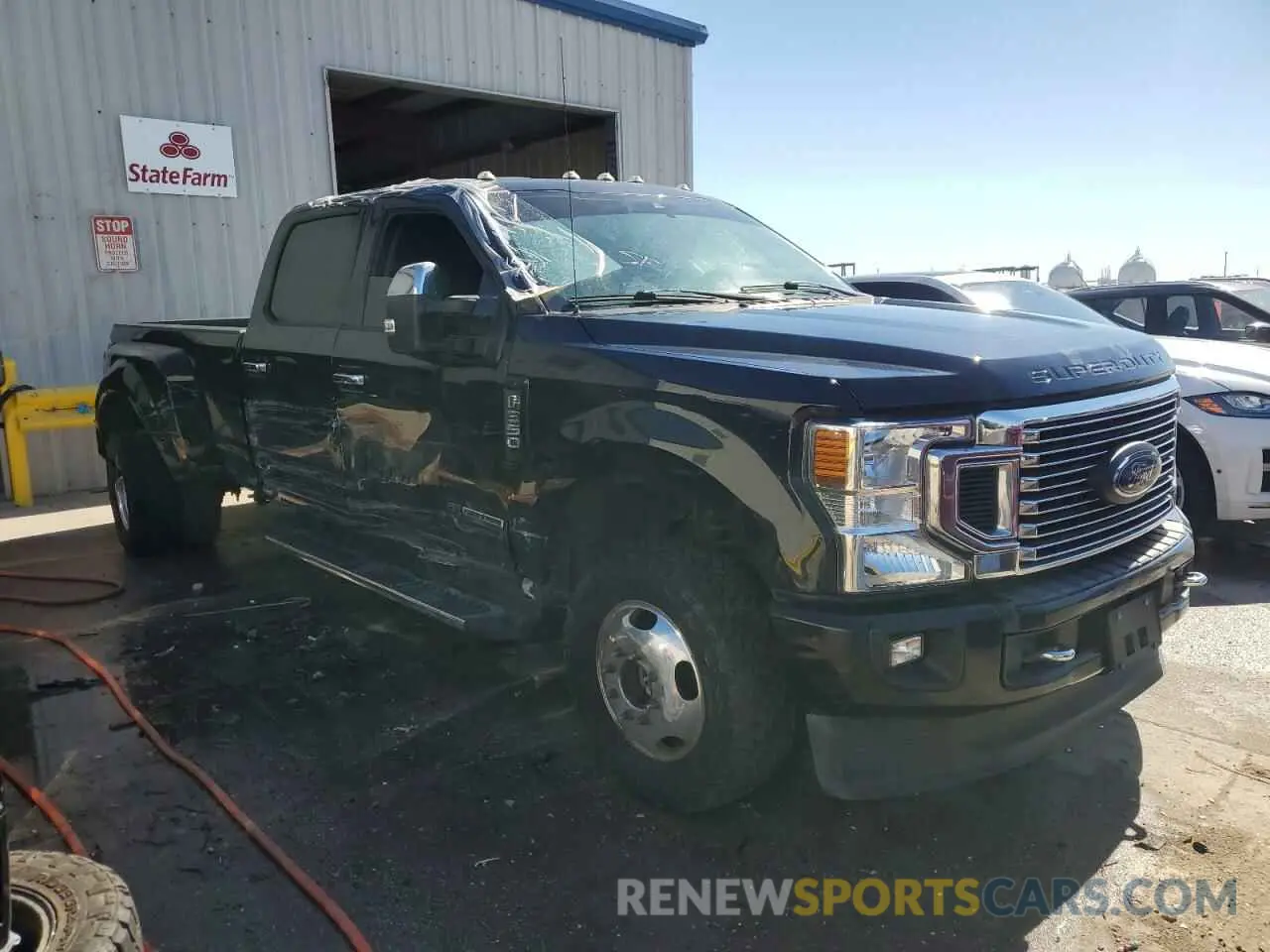 4 Photograph of a damaged car 1FT8W3DT5LEE03440 FORD F350 2020