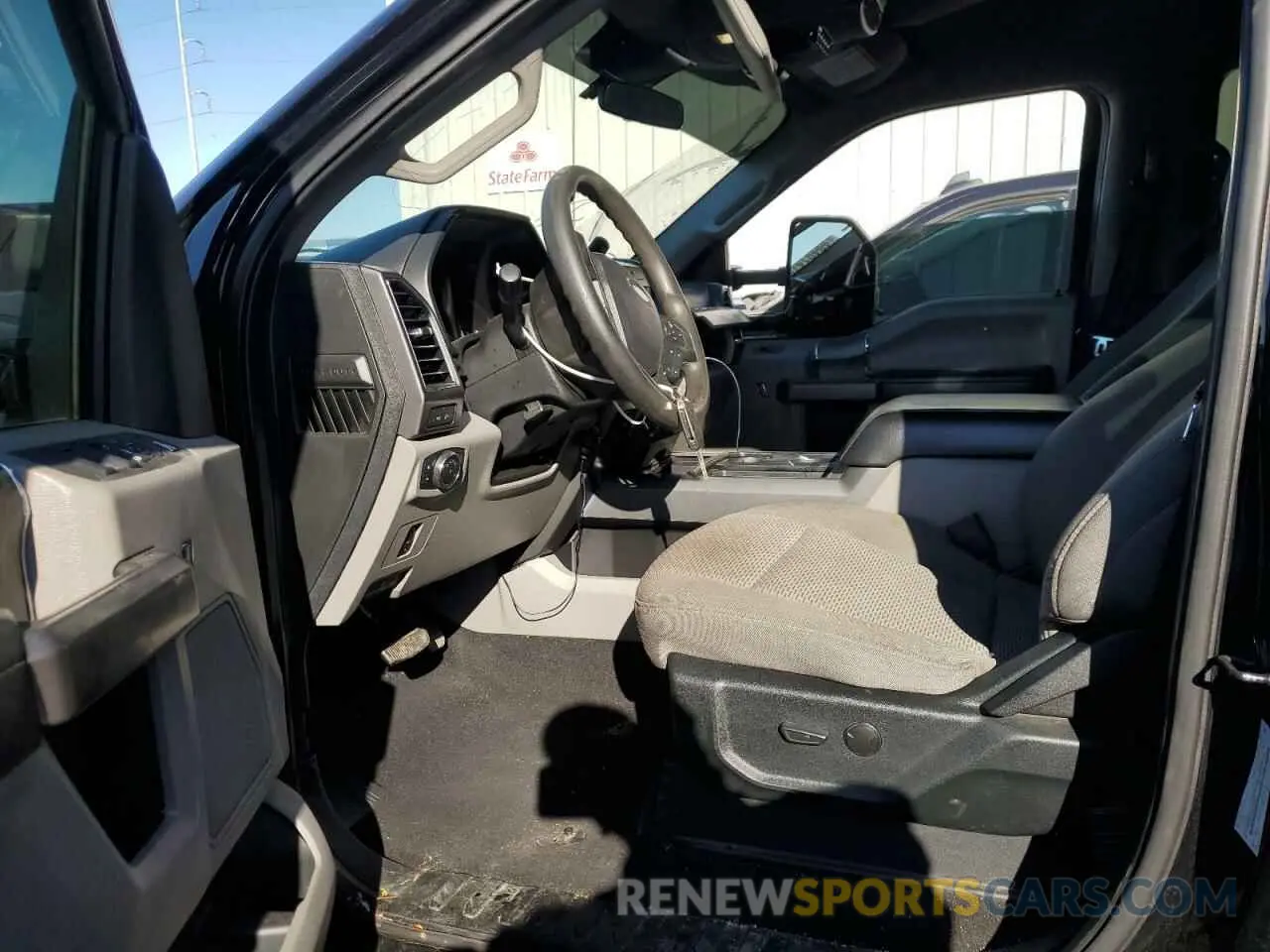 7 Photograph of a damaged car 1FT8W3DT5LEE03440 FORD F350 2020