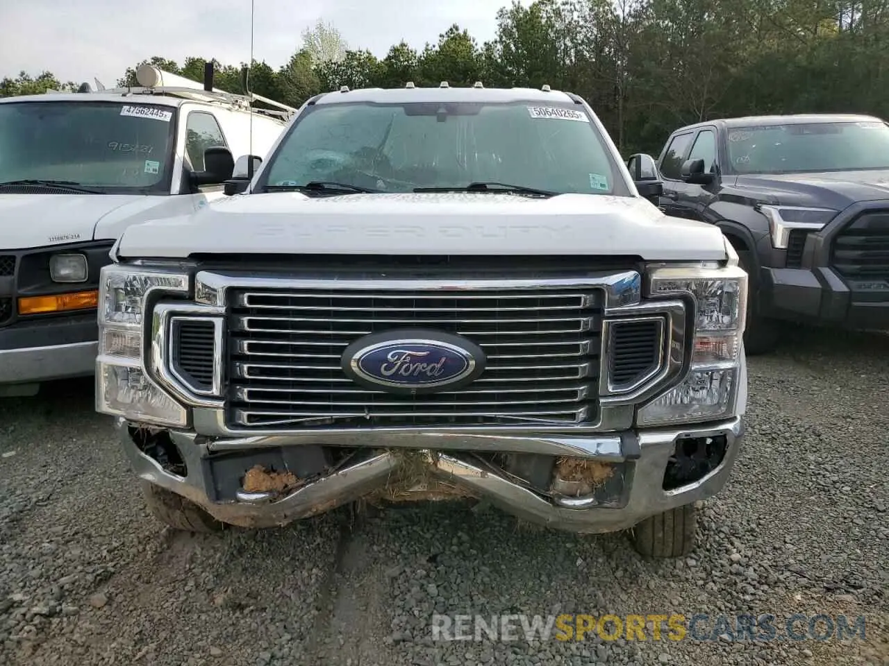 5 Photograph of a damaged car 1FT8W3DT7LEC09122 FORD F350 2020
