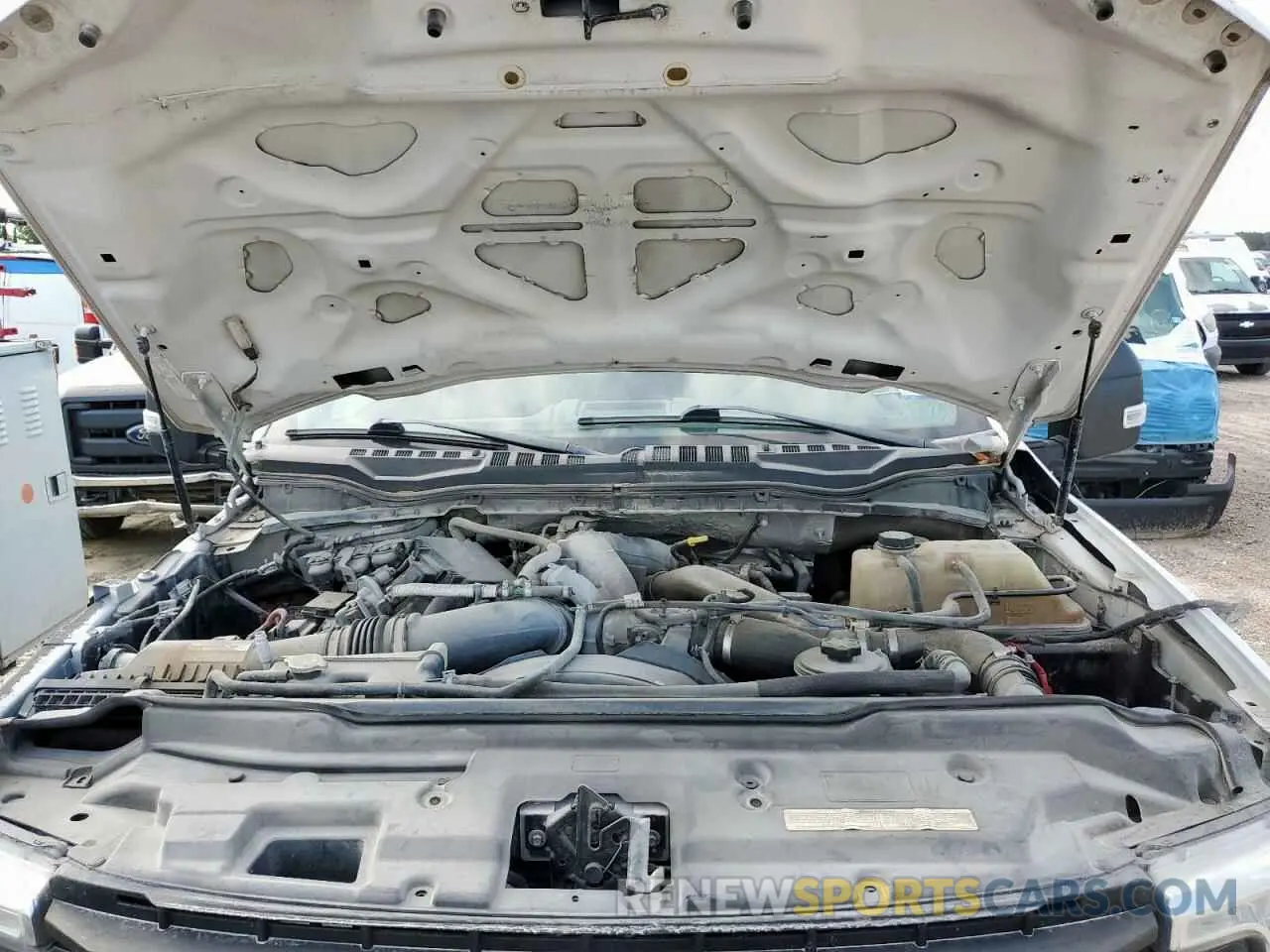 12 Photograph of a damaged car 1FT8W3DTXLEE25949 FORD F350 2020