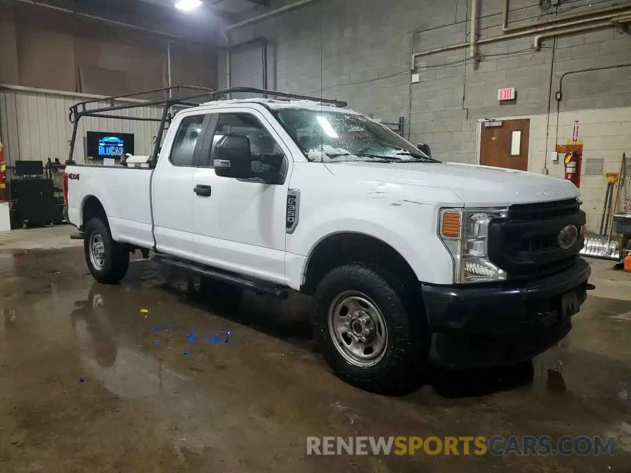 4 Photograph of a damaged car 1FT8X3B69LEC72488 FORD F350 2020