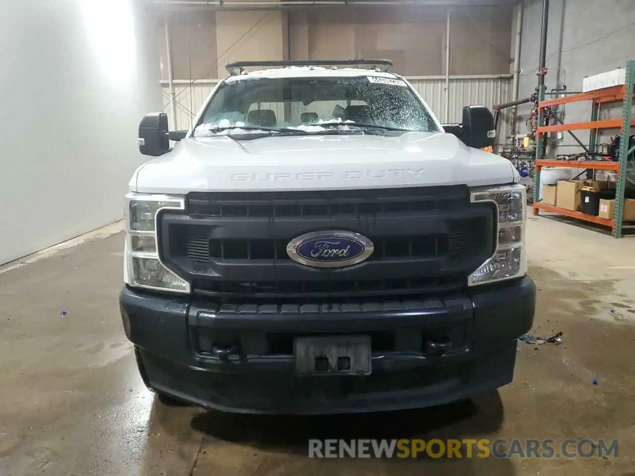 5 Photograph of a damaged car 1FT8X3B69LEC72488 FORD F350 2020