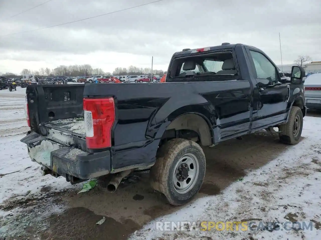 3 Photograph of a damaged car 1FTRF3B60LED31578 FORD F350 2020