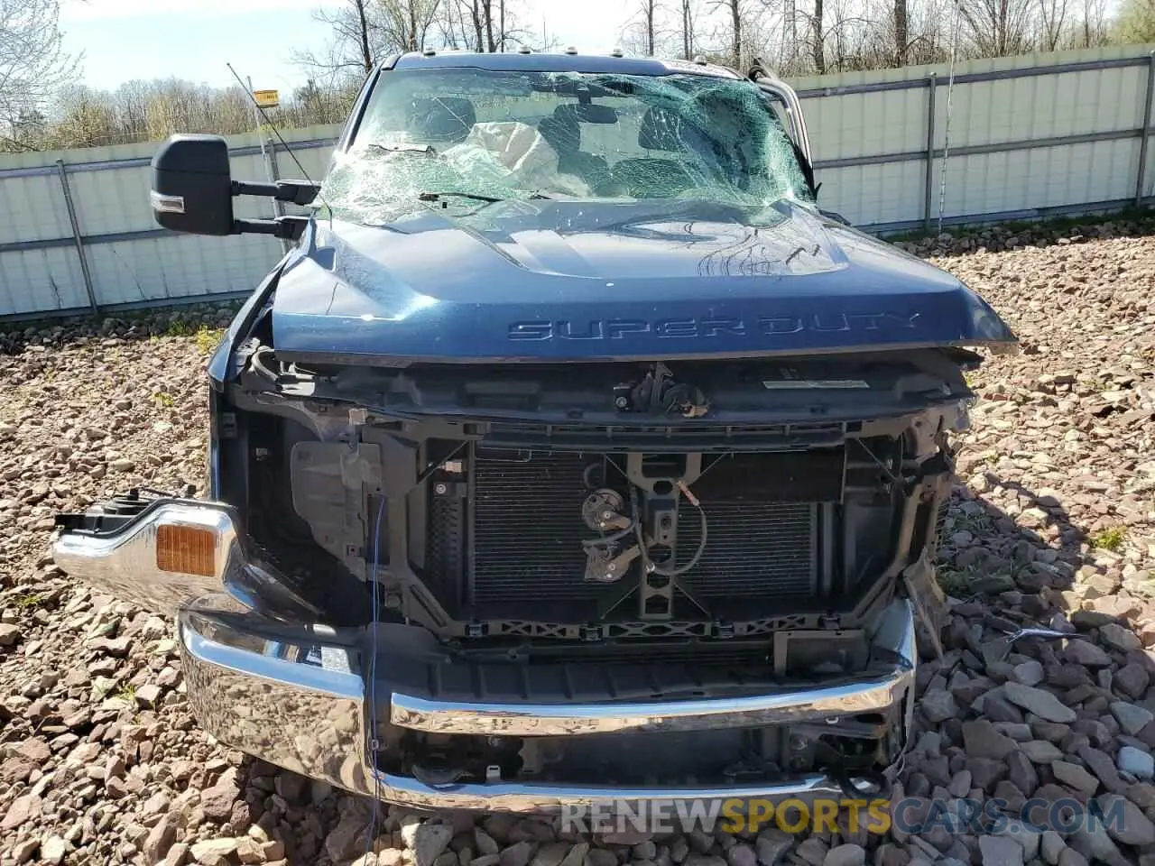 5 Photograph of a damaged car 1FTRF3B66LEC96884 FORD F350 2020
