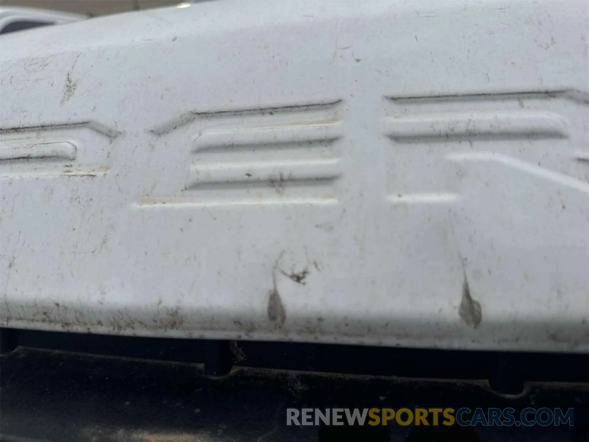 9 Photograph of a damaged car 1FT7W3B61MED55073 FORD F350 2021