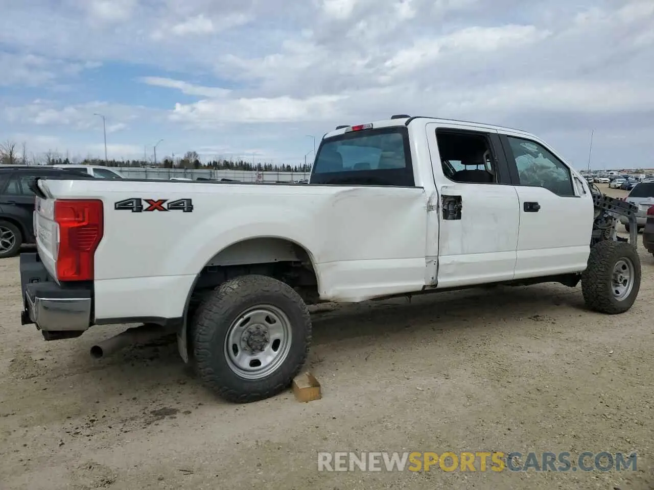 3 Photograph of a damaged car 1FT8W3B68MEC63494 FORD F350 2021