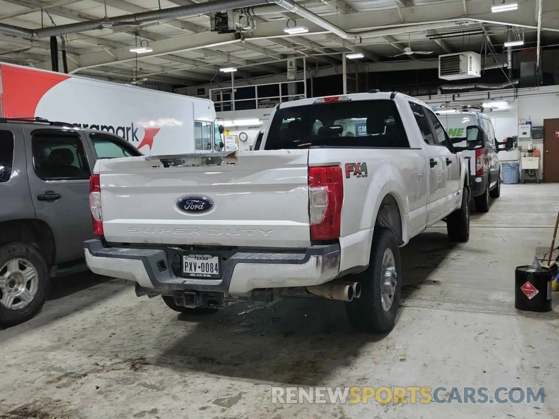 41 Photograph of a damaged car 1FT8W3BT0MEE10543 FORD F350 2021