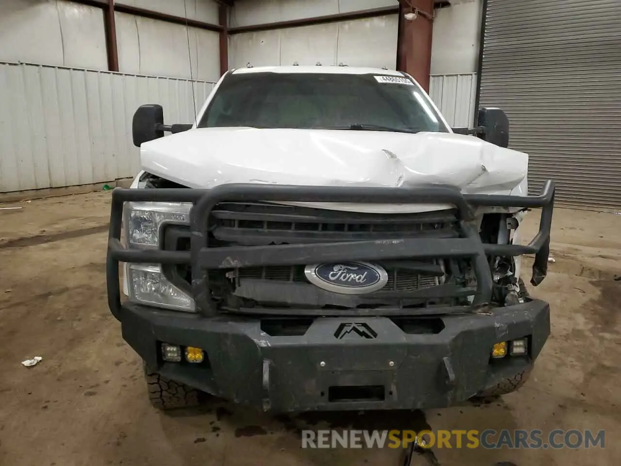 5 Photograph of a damaged car 1FT8W3BT2MEC11705 FORD F350 2021