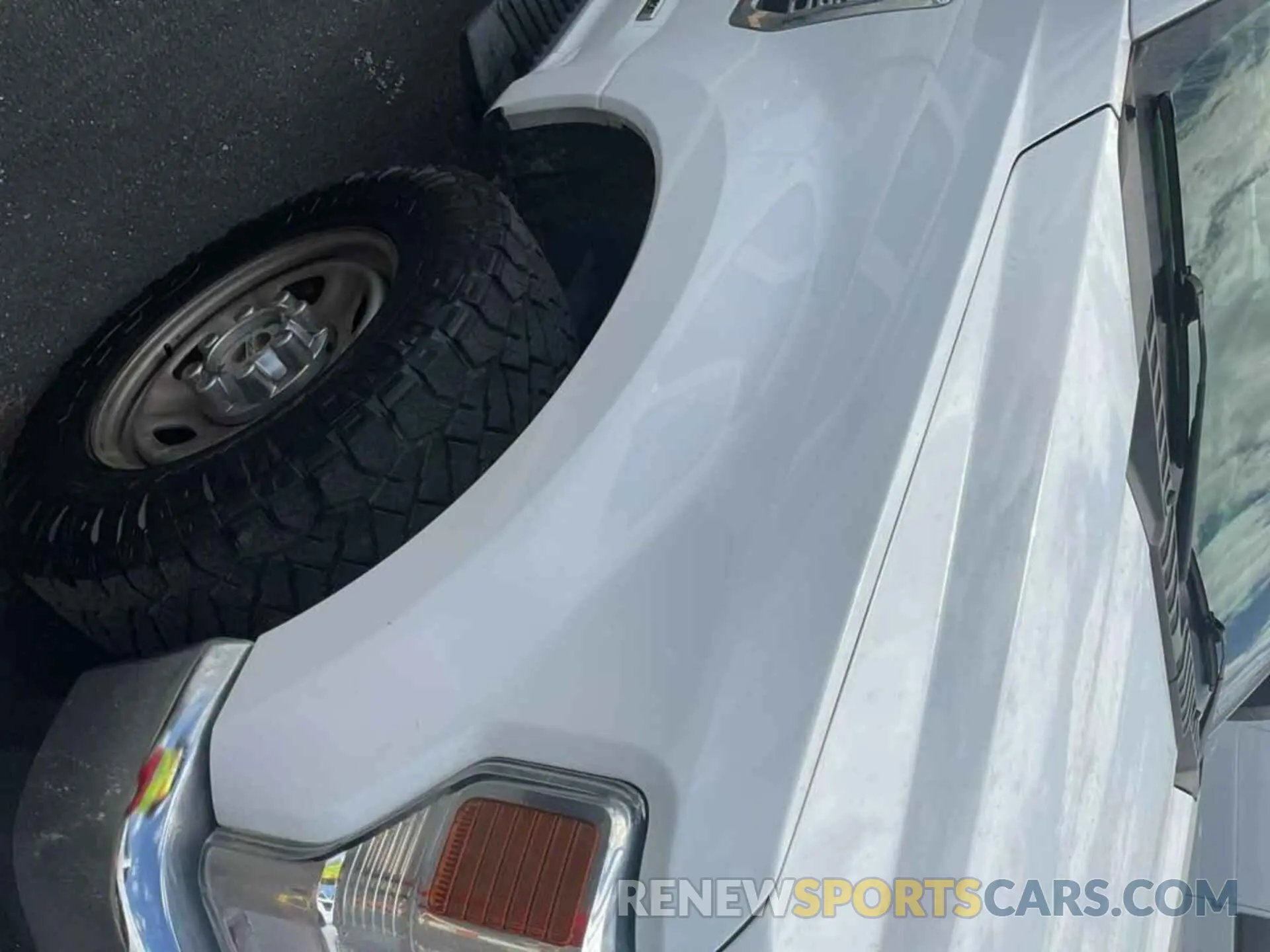 6 Photograph of a damaged car 1FT8W3BT5MEC88780 FORD F350 2021