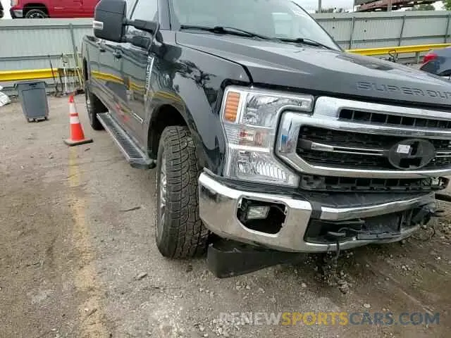 13 Photograph of a damaged car 1FT8W3BT7MED70199 FORD F350 2021