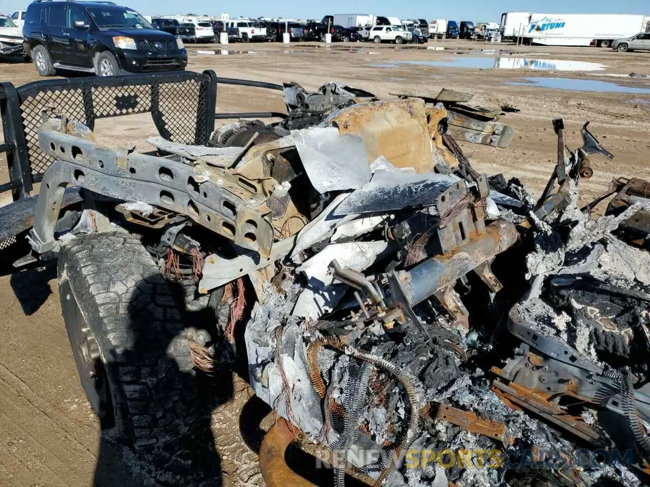 8 Photograph of a damaged car 1FT8W3BN0NEC70397 FORD F350 2022