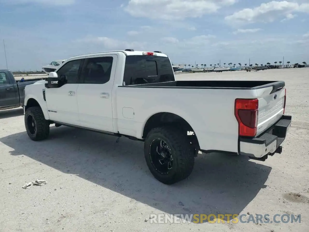 2 Photograph of a damaged car 1FT8W3BT1NEC82797 FORD F350 2022