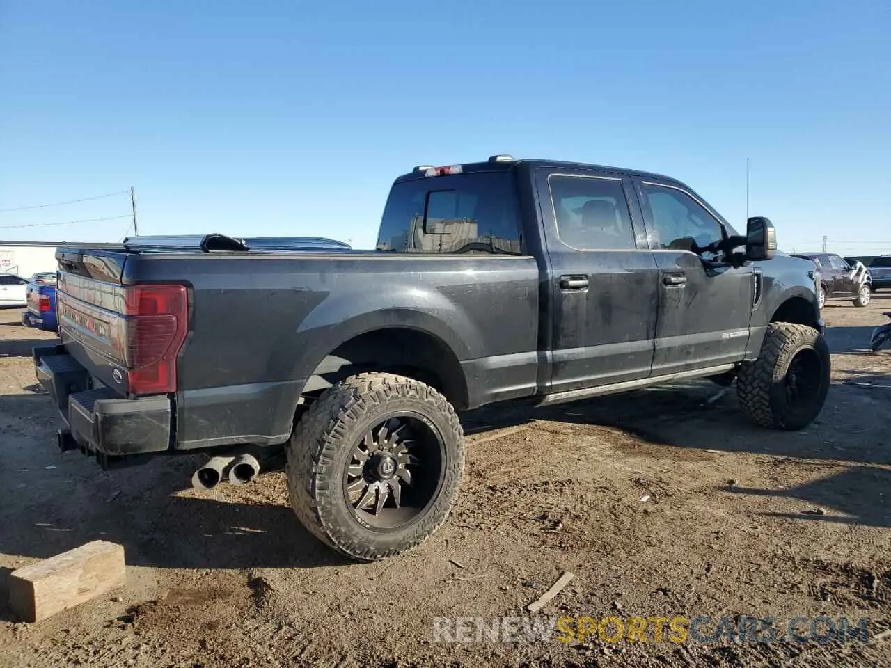 3 Photograph of a damaged car 1FT8W3BT1NEF00477 FORD F350 2022