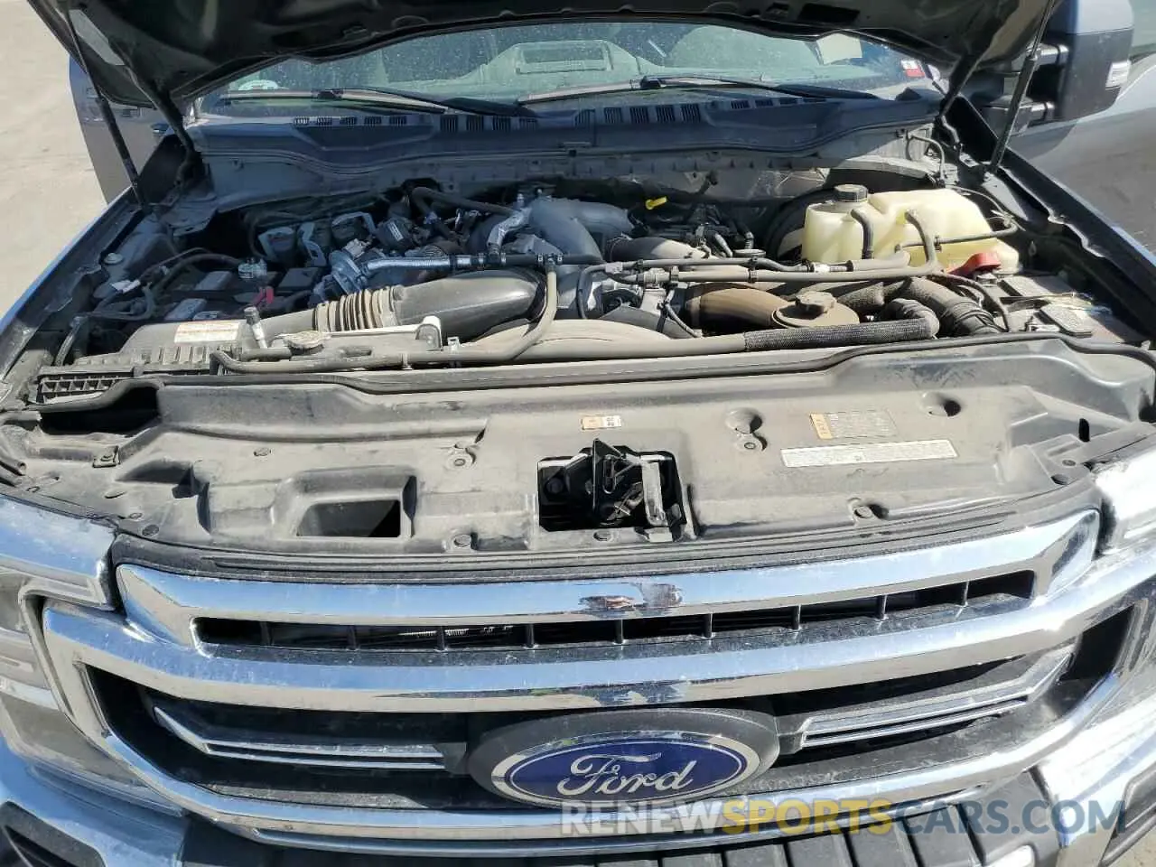 11 Photograph of a damaged car 1FT8W3BT1NEF88950 FORD F350 2022