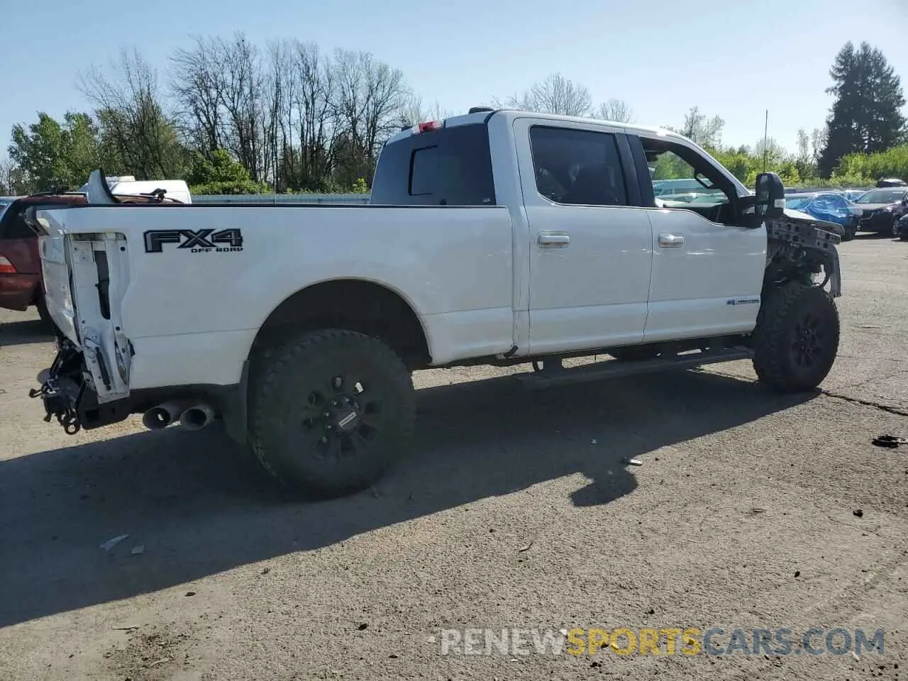 3 Photograph of a damaged car 1FT8W3BT2NEC89662 FORD F350 2022